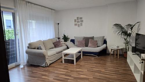 One-Bedroom Apartment with View
