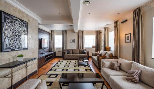 Four-Bedroom Apartment
