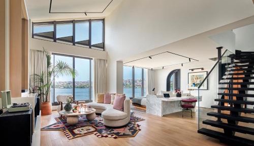 Terrace Suite
