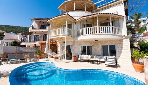 Villa with Sea View