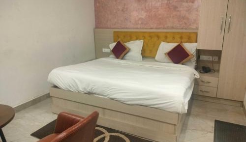 Classic Triple Room