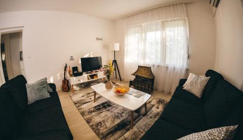 Three-Bedroom Apartment with Balcony