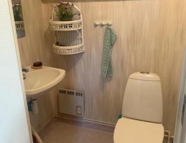 Single Room with Private Bathroom
