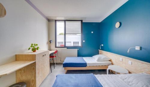 Bunk Bed in Male Dormitory Room 