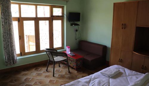 Double Room with Private Bathroom