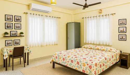 Double Room with Balcony (2 Adults + 1 Child)