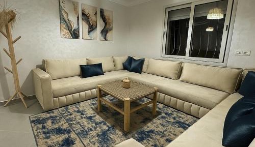 Deluxe Two-Bedroom Apartment with Garden View