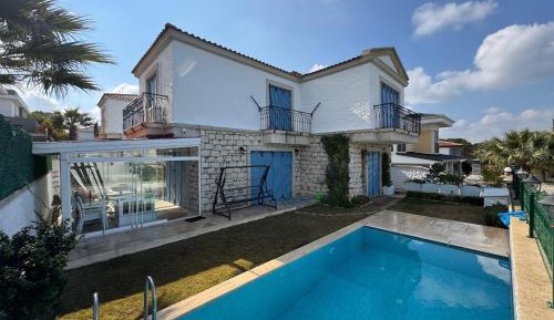 Villa with Private Pool