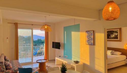 Deluxe Double Room with Sea View