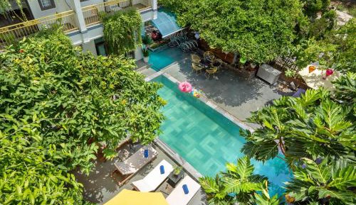 Deluxe Double Room with Balcony