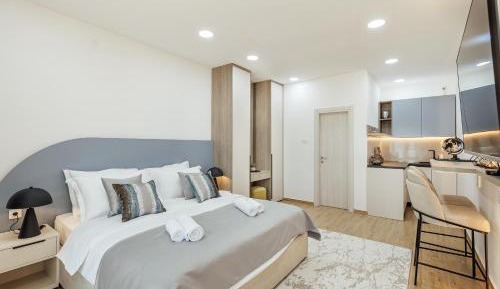 Studio Apartment with Sea View