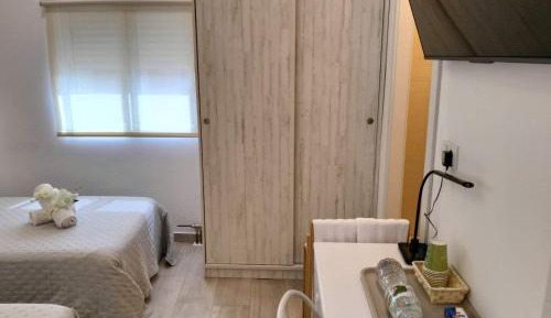 Triple Room with Private Bathroom