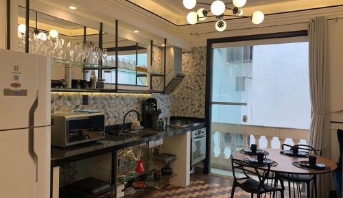 Three-Bedroom Apartment with Balcony