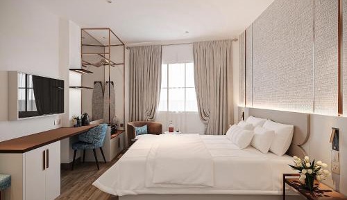 Deluxe Queen Room