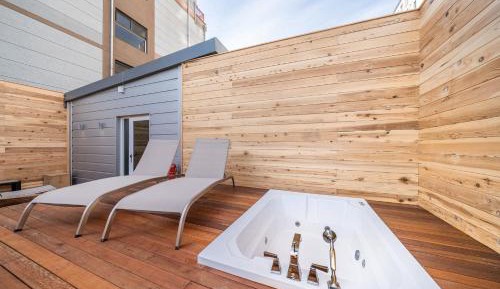 Suite with Balcony