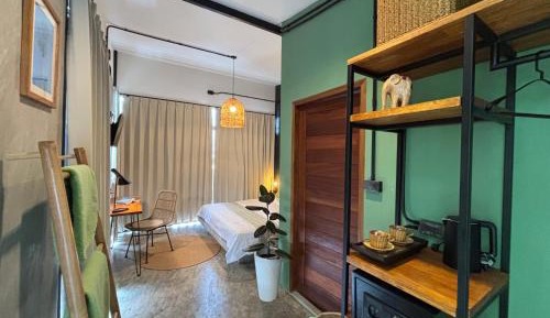 Superior King Room