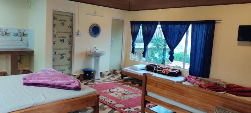 Double Room with Mountain View