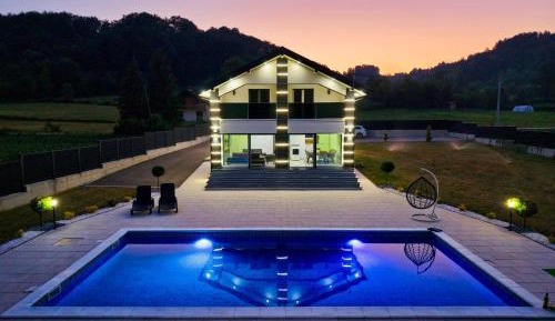 Villa with Private Pool