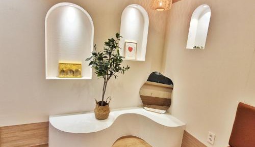 Small Single Room