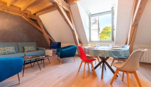 Superior One-Bedroom Apartment