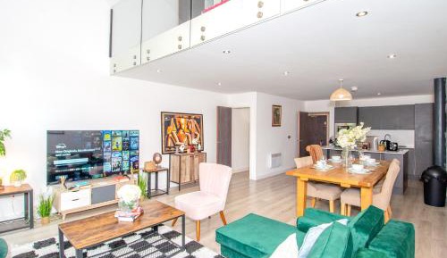 Three-Bedroom Apartment
