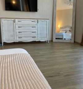 Quadruple Room with Shared Bathroom