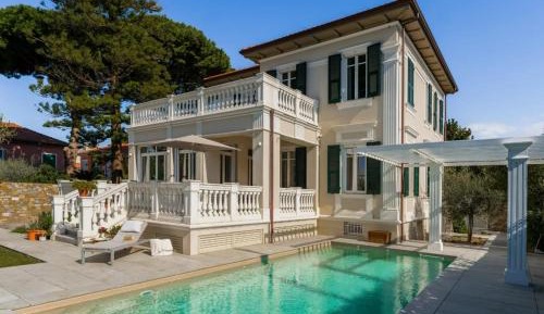 Two-Bedroom Villa