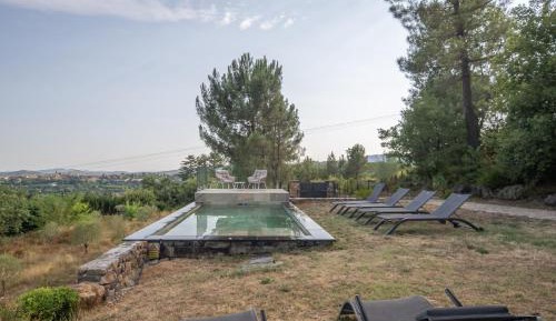 Villa with Garden View
