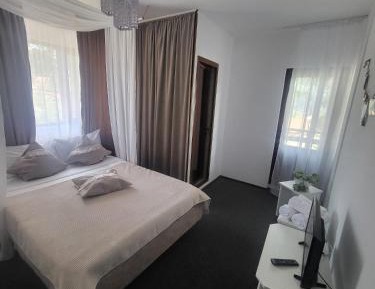 Deluxe Double or Twin Room with Balcony