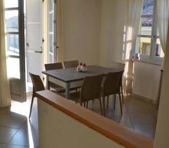 Three-Bedroom Apartment with Balcony