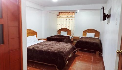 Quadruple Room with Private Bathroom
