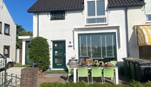 Deluxe Double or Twin Room with Garden View