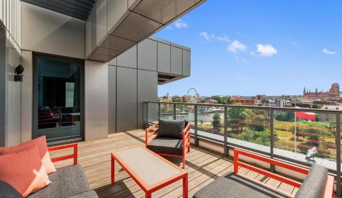 Four-Bedroom Penthouse Apartment