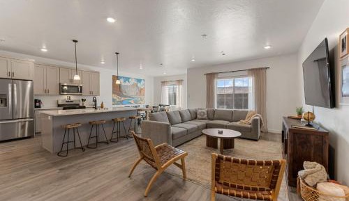 Four-Bedroom Holiday Home
