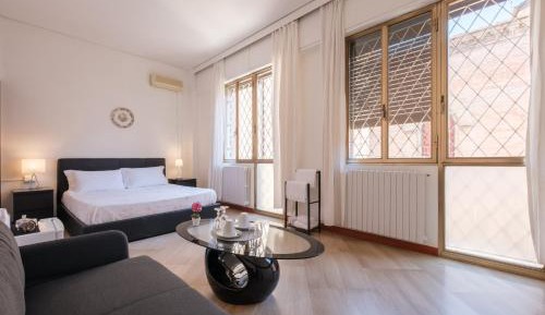 Double Room with Shared Bathroom