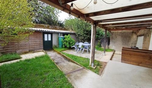 One-Bedroom House