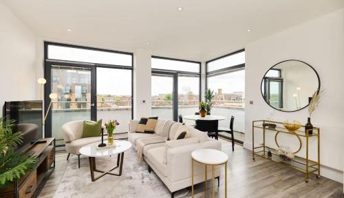 Three-Bedroom Apartment