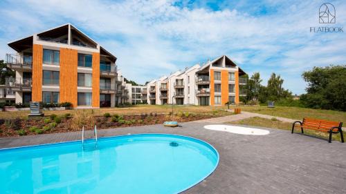 Two-Bedroom Deluxe Apartment with Garden View