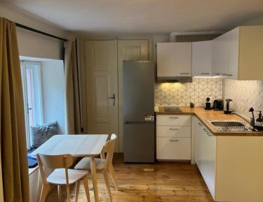 One-Bedroom Apartment with Terrace