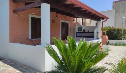 Deluxe One-Bedroom Apartment with Garden View