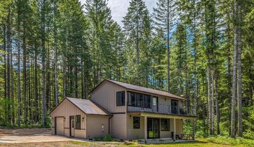Four-Bedroom Holiday Home