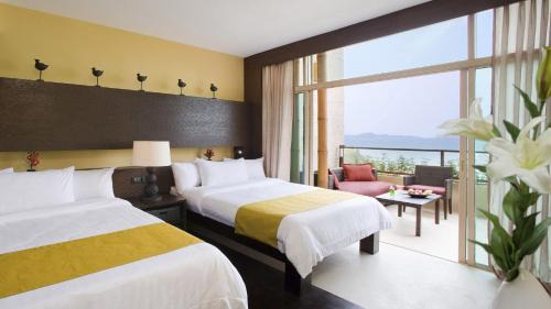 Deluxe Double Room with Balcony