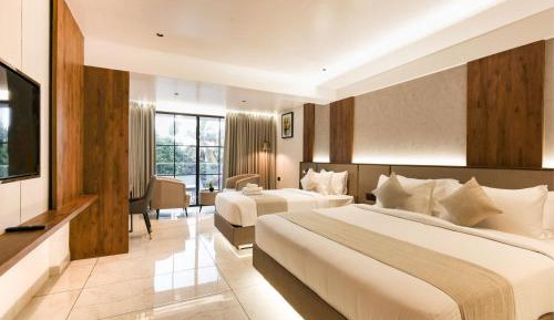 Triple Room with Balcony