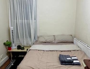 Double Room with Shared Bathroom