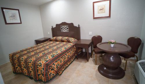 Queen Room