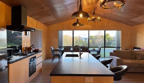 Four-Bedroom Holiday Home