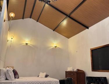 Deluxe Double Room with Bath