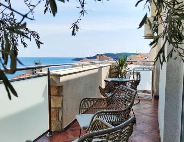 Apartment with Sea View