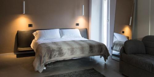 Studio with Sofa Bed