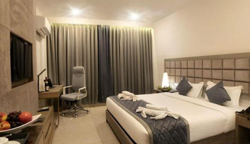 Superior King Room